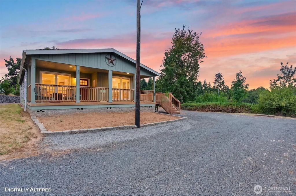 453 Haywire Road, Winlock