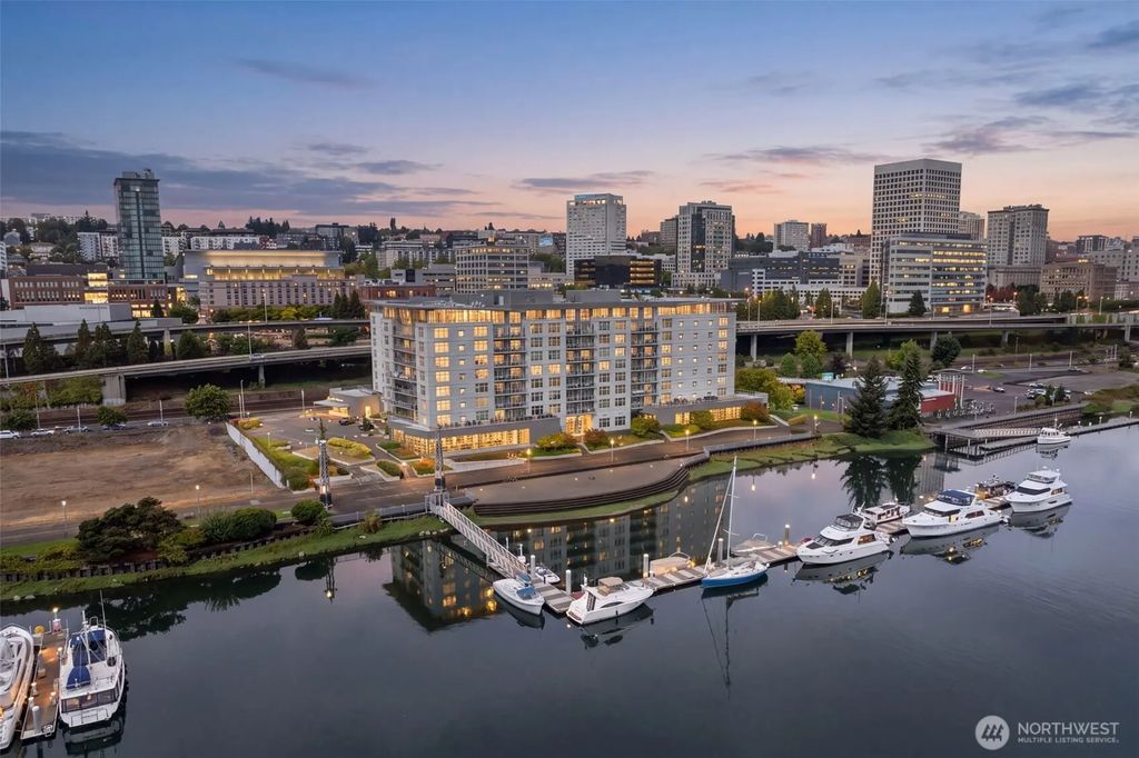 1515 Dock Street 823, Tacoma