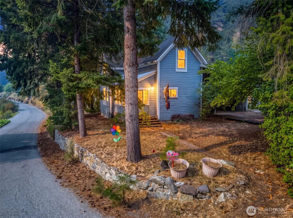 9088 Derby Canyon Road, Peshastin