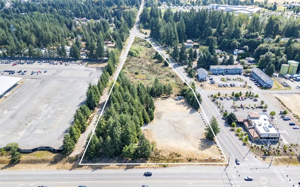 10301 Eustis Hunt Road E, Graham