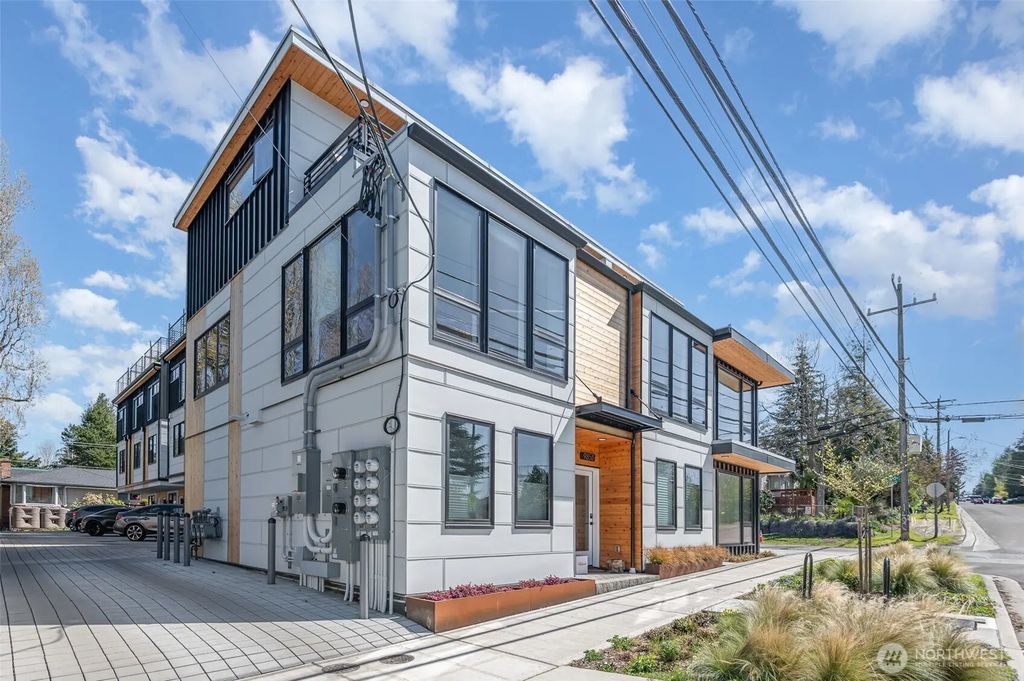 4214 Sw 100th Street, Seattle