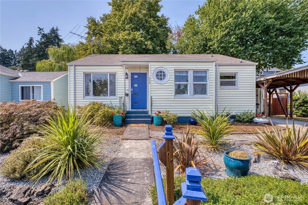 2525 Veldee Avenue, Bremerton