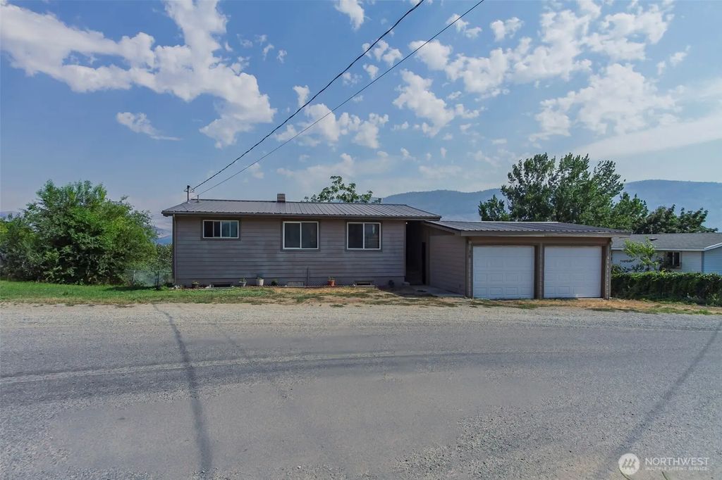 38 Hart Road, Oroville
