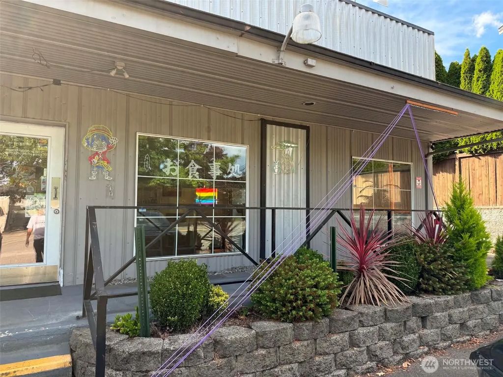 N/A, Kirkland