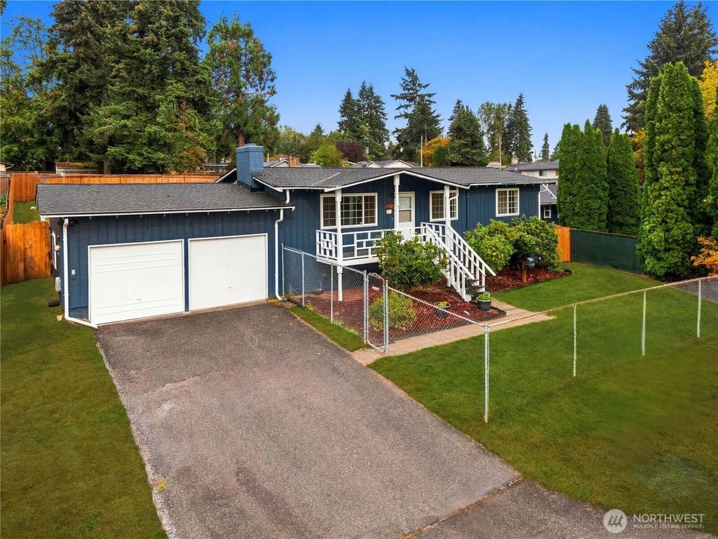 33211 26th Avenue Sw, Federal Way