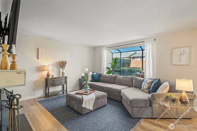 1319 S Puget Drive D15, Renton