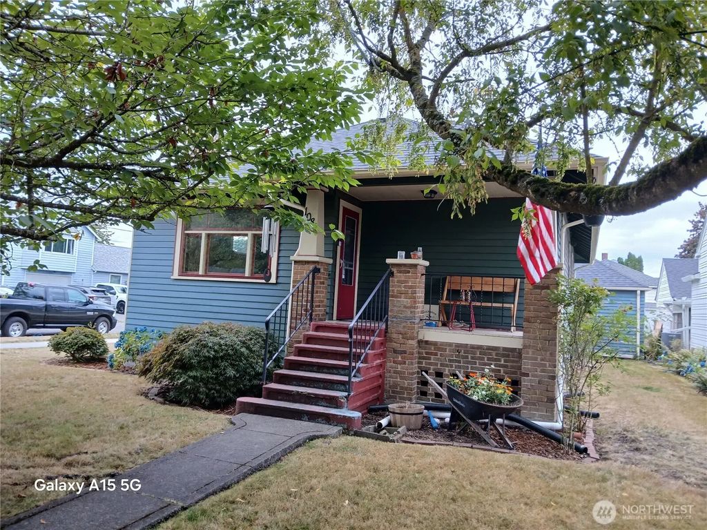 1081 Lafromboise Street, Enumclaw