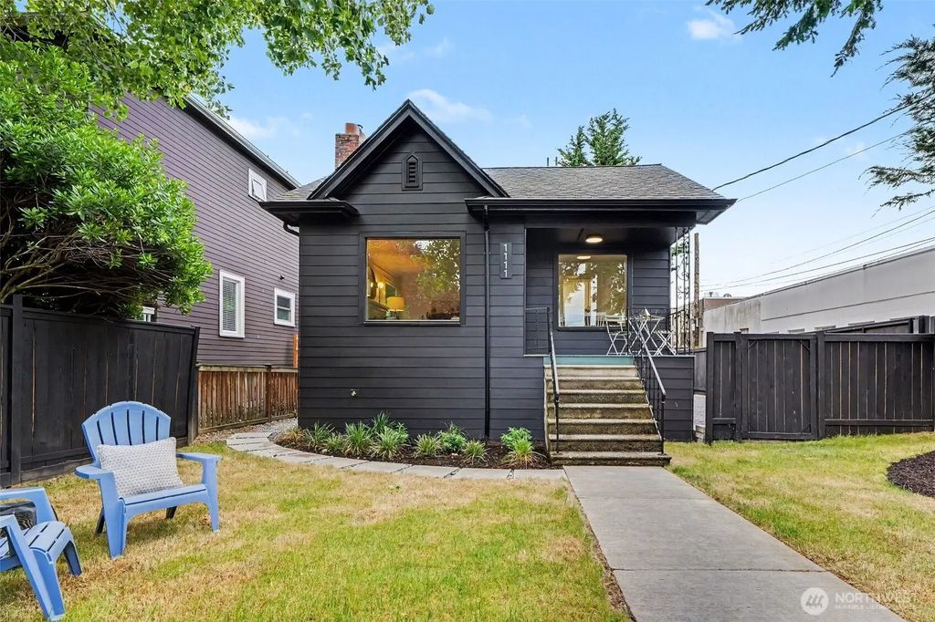 1111 N 76th Street 1, Seattle