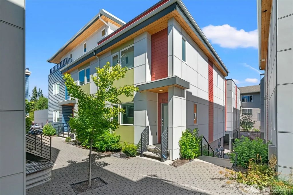 12520 15th Avenue Ne C, Seattle