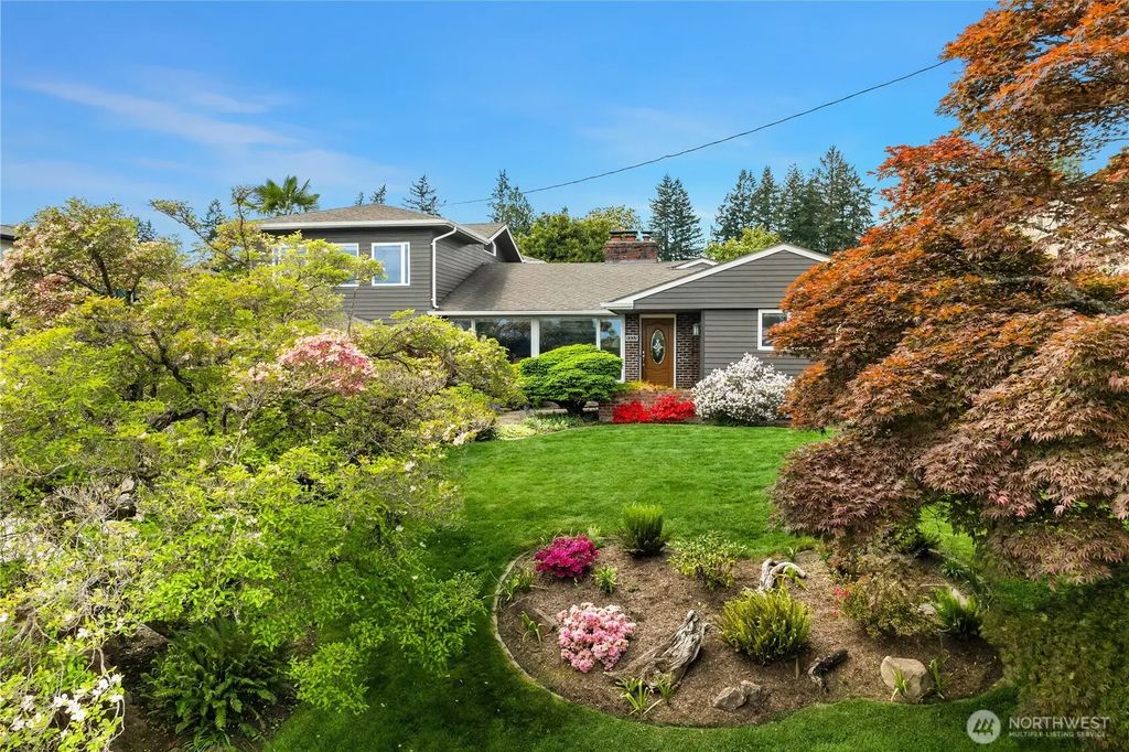 1333 98th Avenue Ne, Clyde Hill
