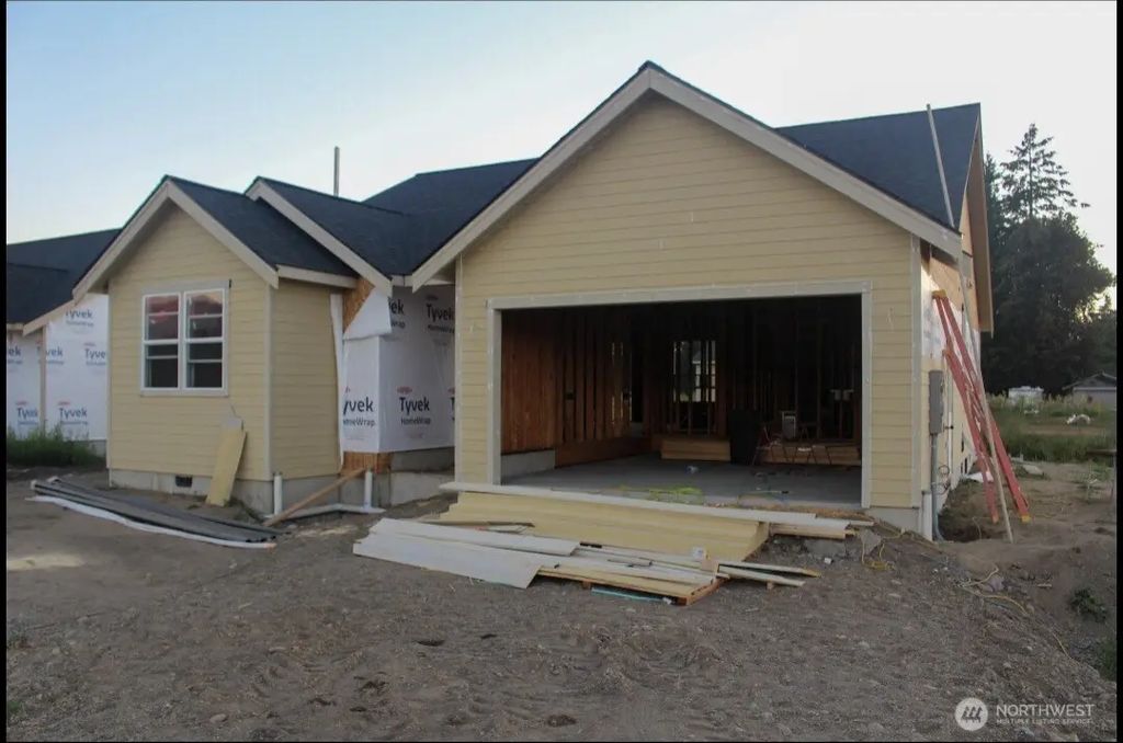813 E 6th, Nooksack
