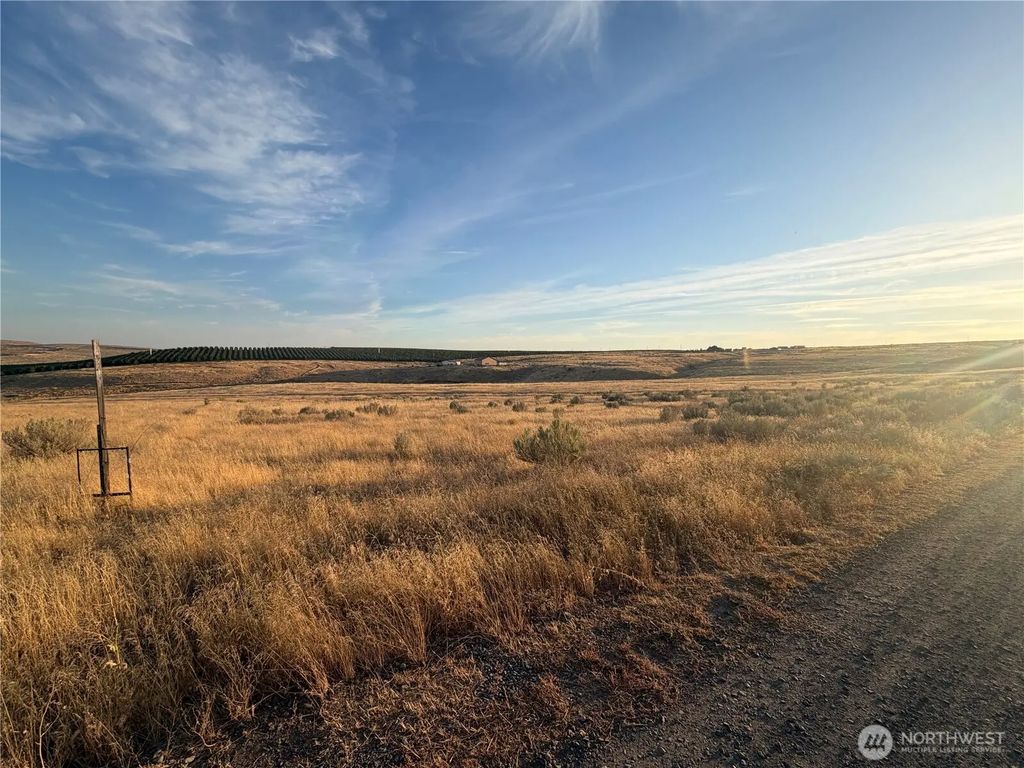 Conrad Road, Selah