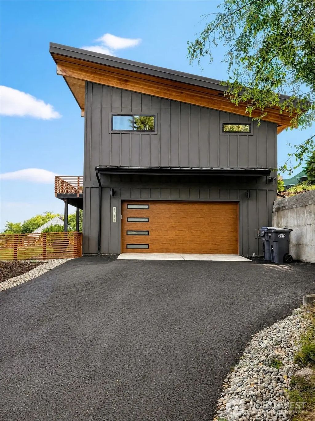 1011 Alden Road, Aberdeen