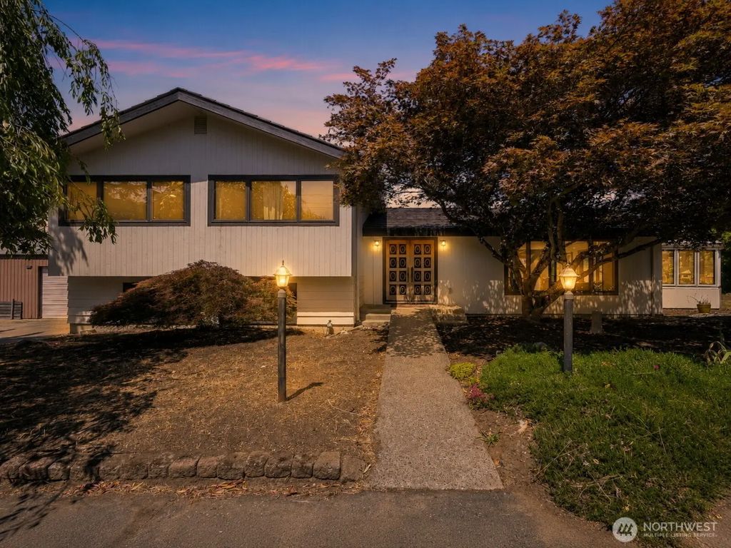 2344 Mt Baker Highway, Bellingham