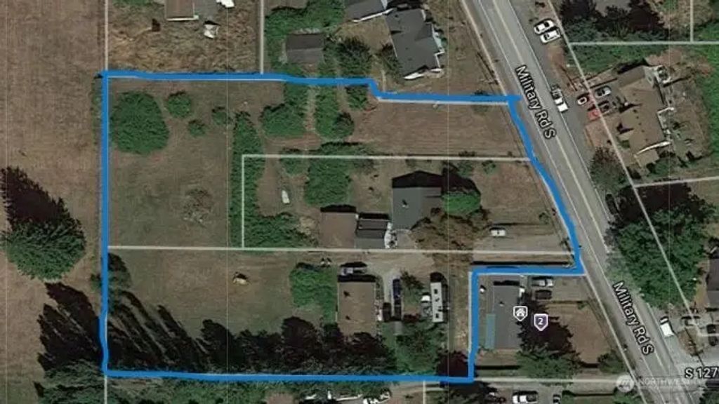 0 Xxxx Military Road, Burien