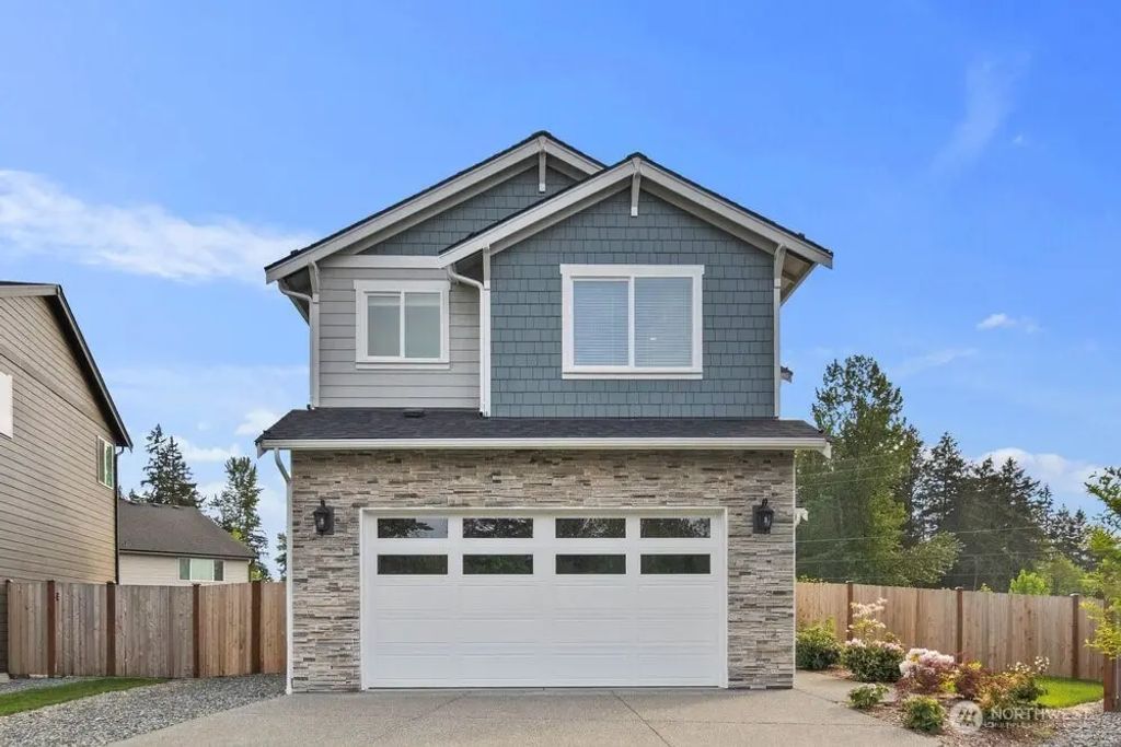 17318 74th Avenue Ct E, Puyallup