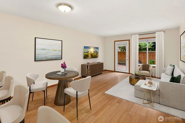 5844 Ne 75th Street A102, Seattle