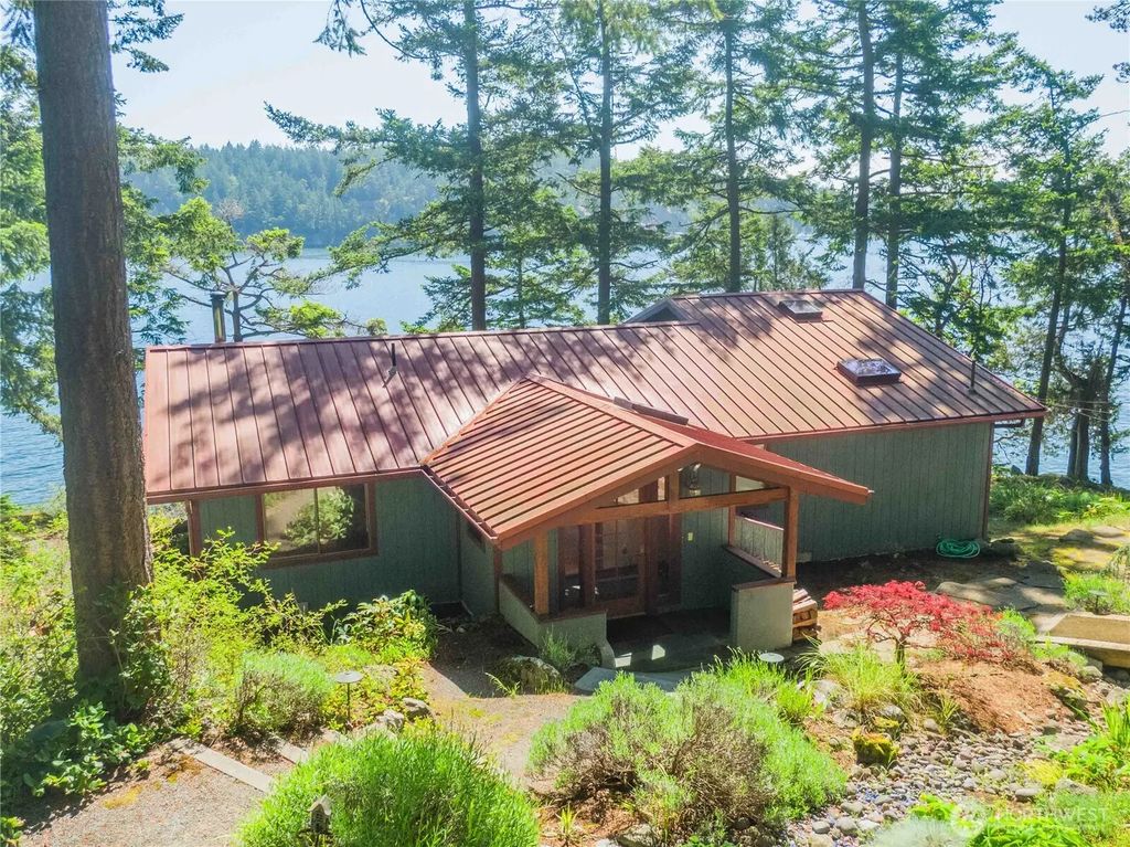 755 Ferry Road, Lopez Island