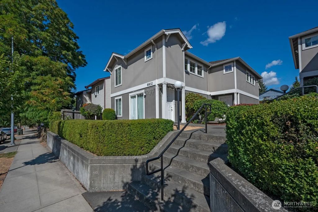 8832 Delridge Way Sw A-e, Seattle