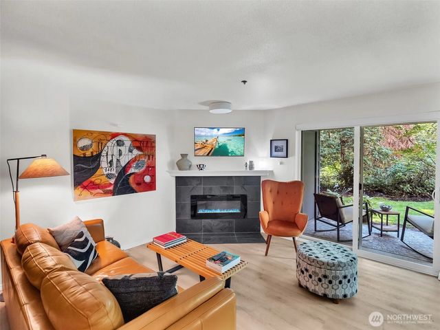19404 Ne Bothell Way B104, Bothell