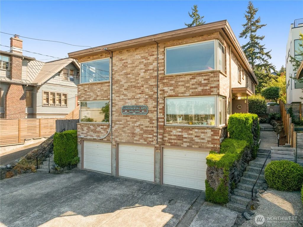2822 14th Avenue W, Seattle