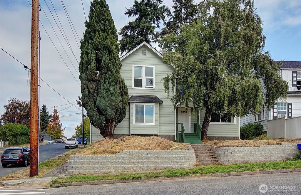 601 Cowlitz Way, Kelso