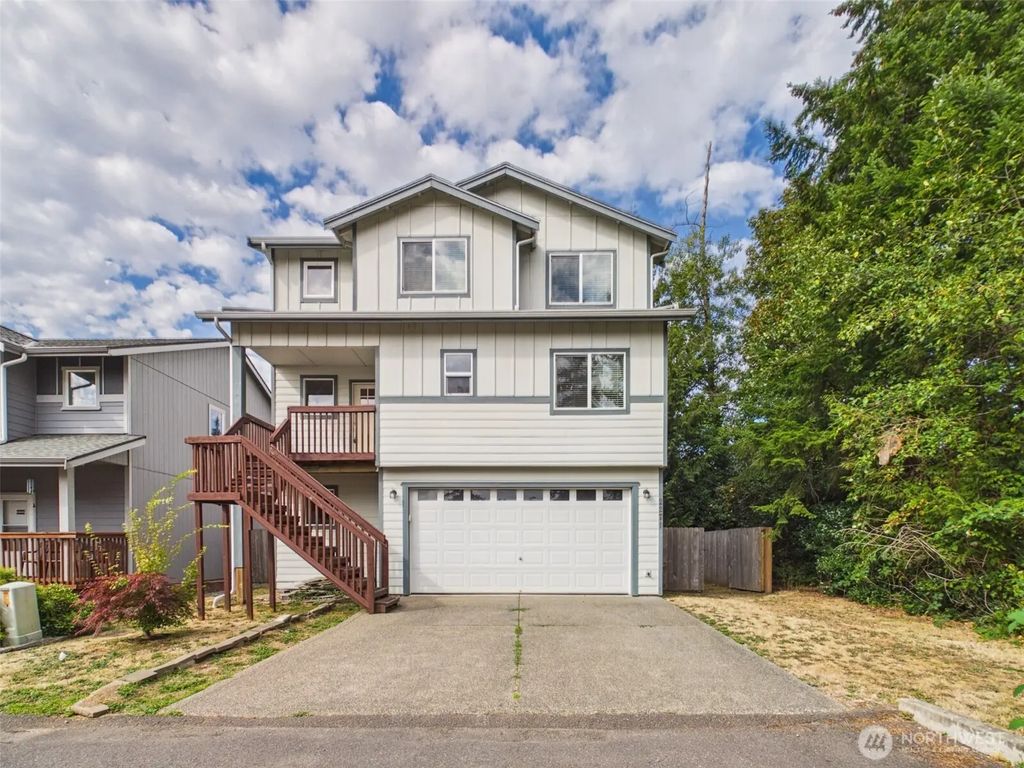 2271 Se Upchurch Way, Port Orchard