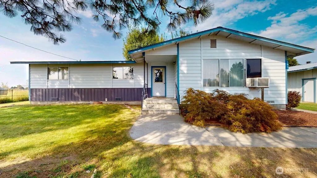 193 Robinson Canyon Road, Omak
