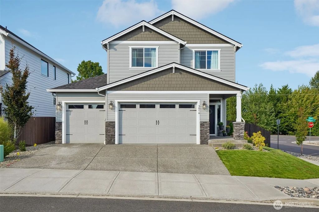 3016 S White Salmon Drive, Ridgefield