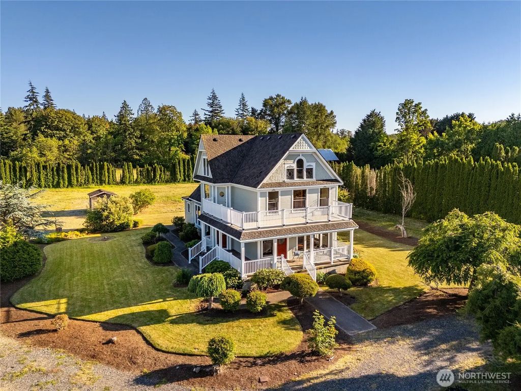 1371 W Axton Road, Ferndale