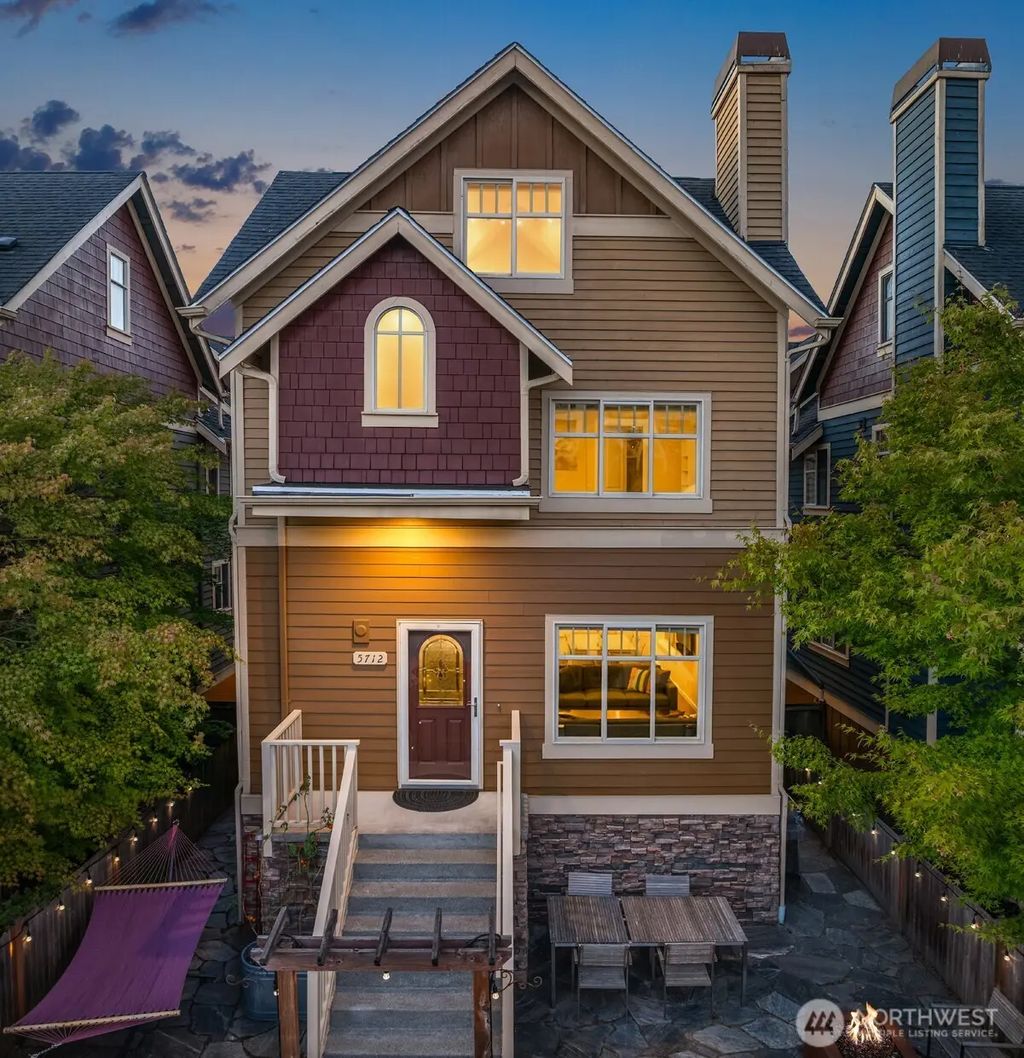5712 17th Avenue Nw, Seattle