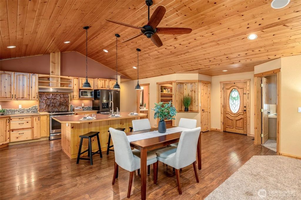 8327 Libby Road Ne, Olympia