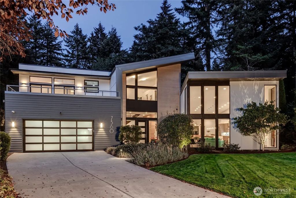 7560 86th Avenue Se, Mercer Island
