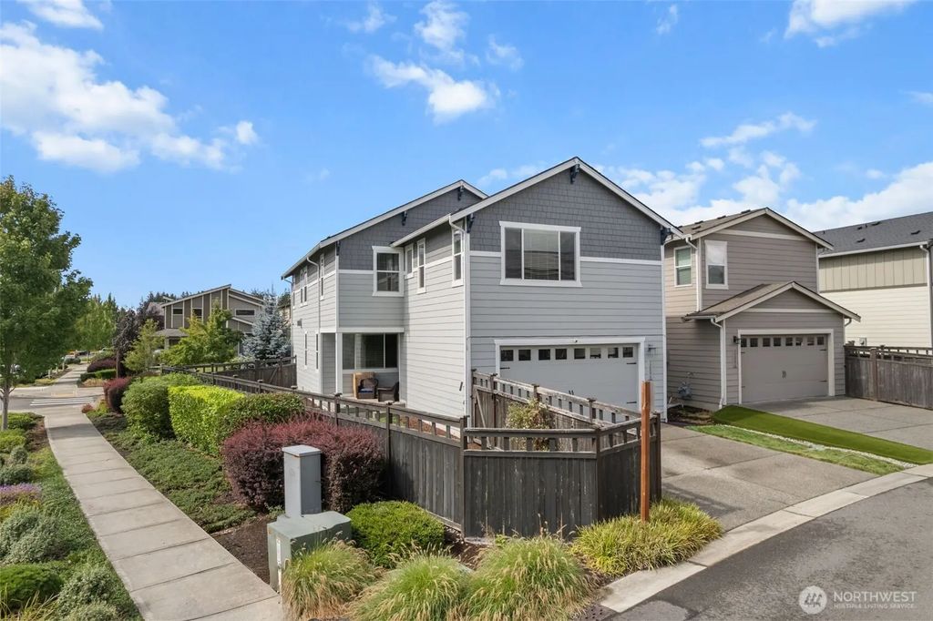 32898 Pine Avenue Se, Black Diamond