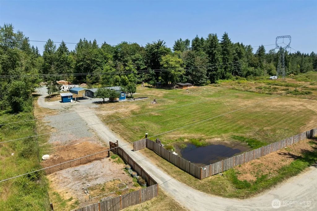 14609 246th Street E, Graham