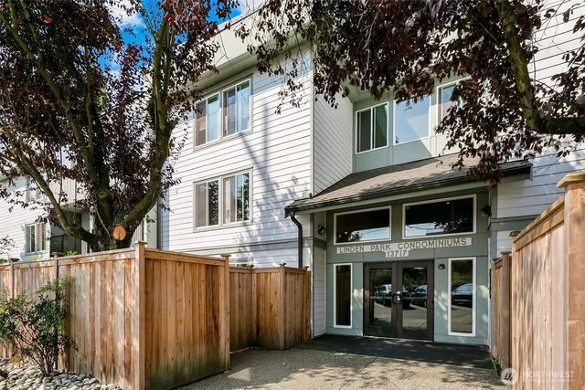 13717 Linden Avenue N 104, Seattle