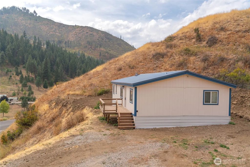 9192 Olalla Canyon, Cashmere