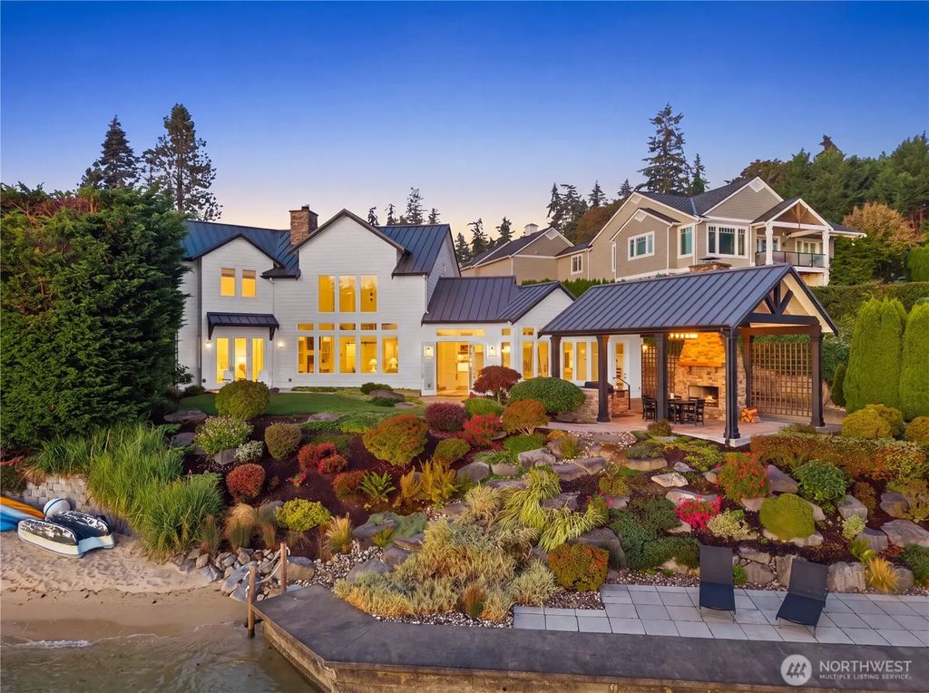 925 Gway Drive, Fox Island
