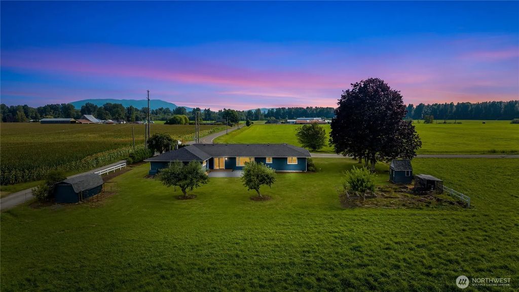 2286 Stickney Island Road, Everson