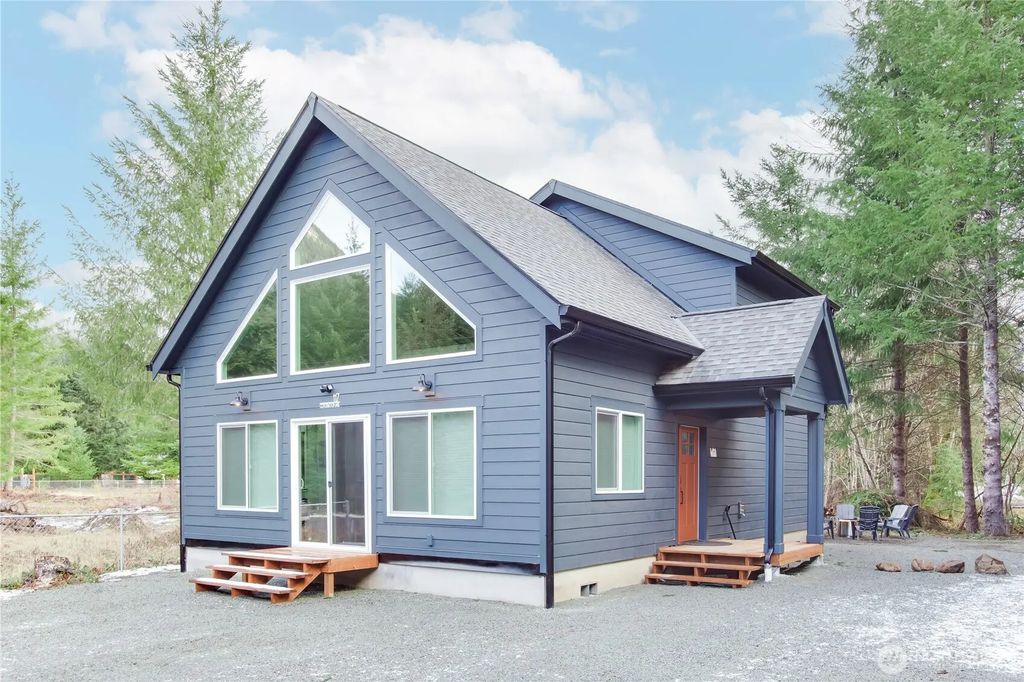 117 Cottonwood Lane, Packwood