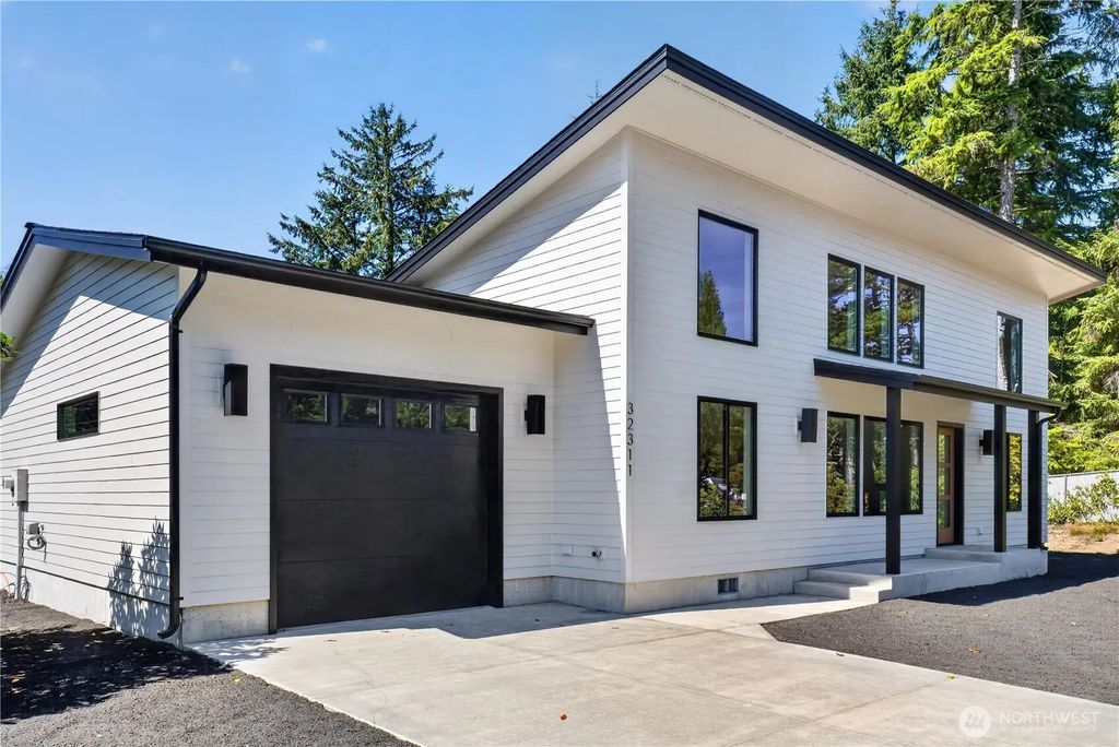 32311 N Place, Ocean Park