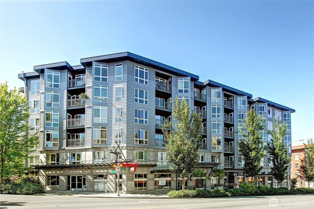 159 Denny Way 214, Seattle