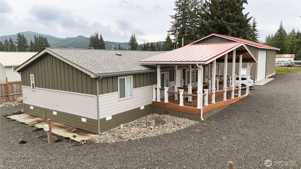 41 Johnson Road, Forks