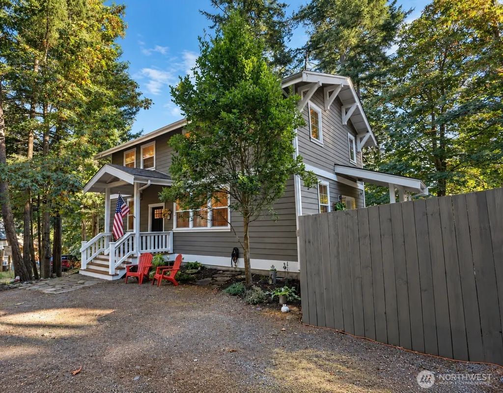 72 Grove Street, Orcas Island