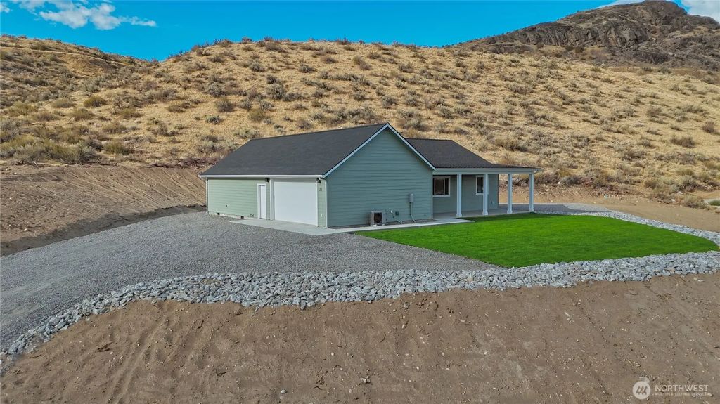 20 Pats Lane, Omak