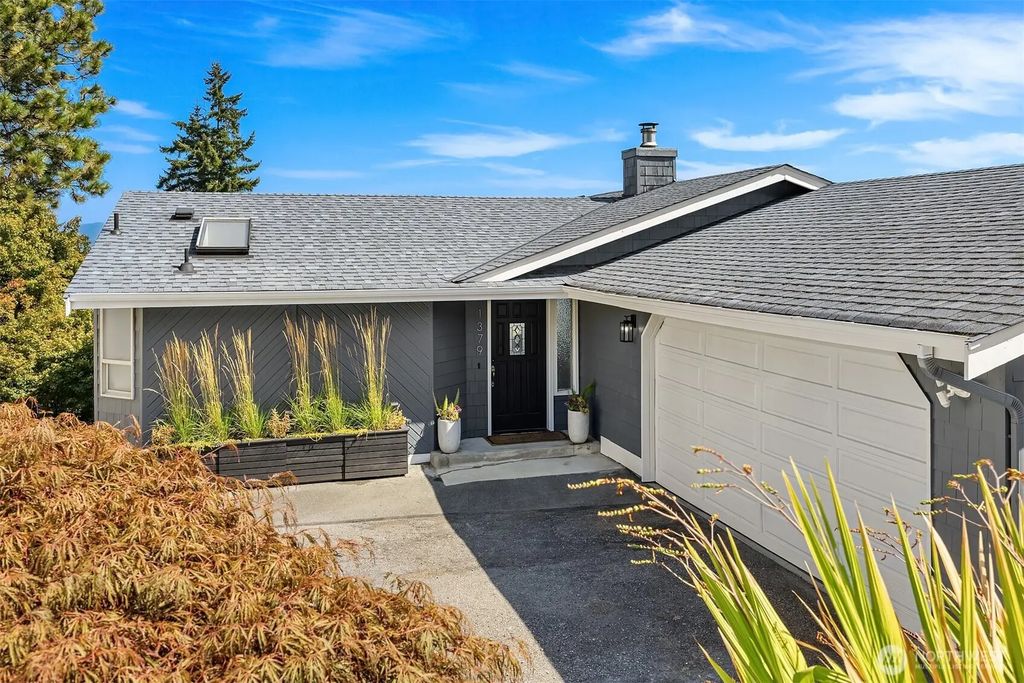 1379 Se Camano Drive, Camano Island