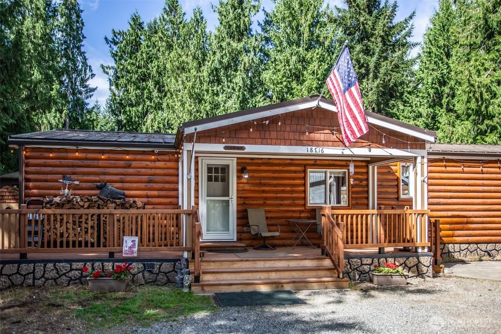 18716 215th Avenue E, Orting