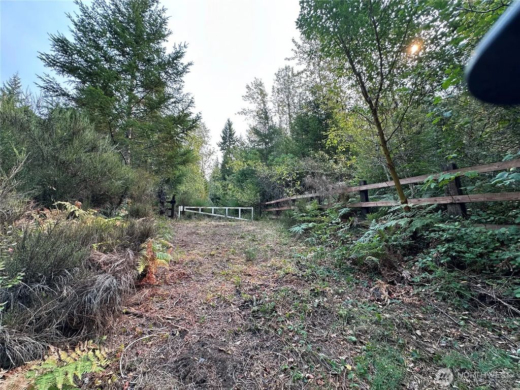 Ne Dewatto Holly Road, Tahuya
