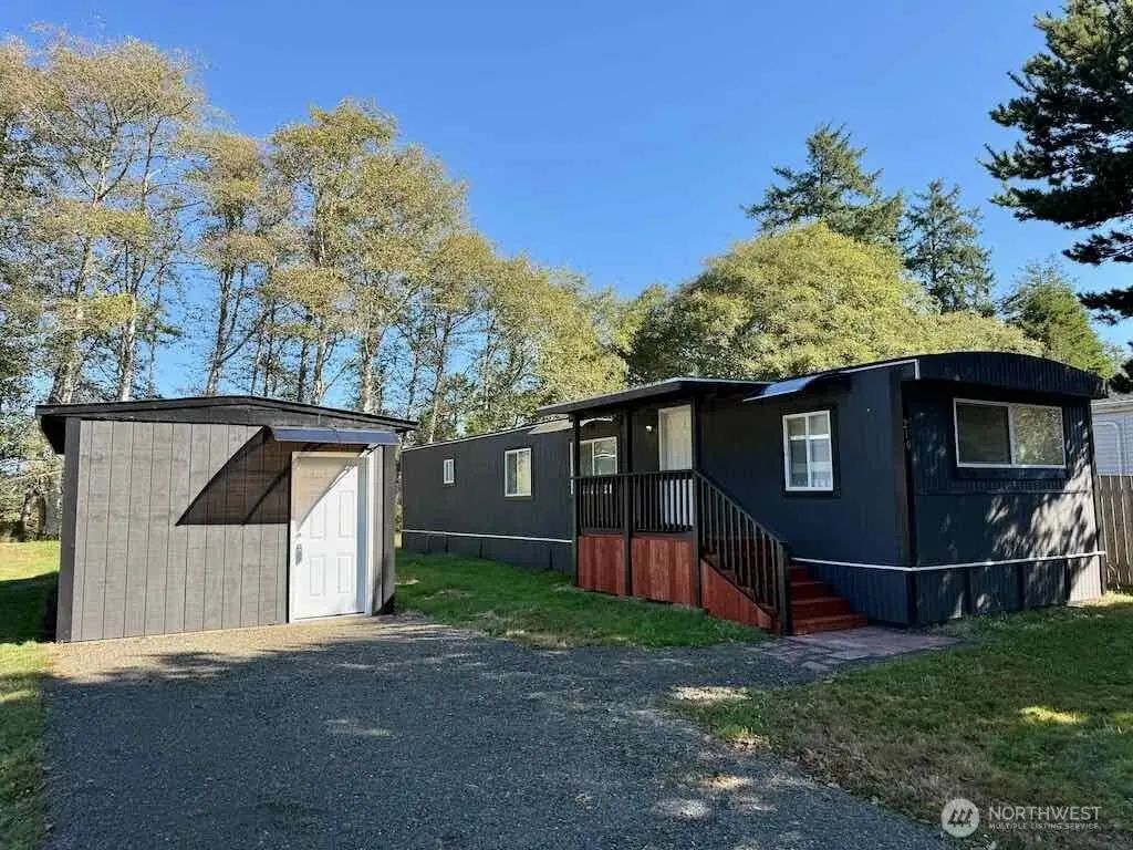 210 E Rain Street, Ocean Shores