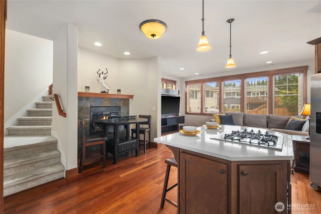 13356 Ne 134th Place 7b, Kirkland